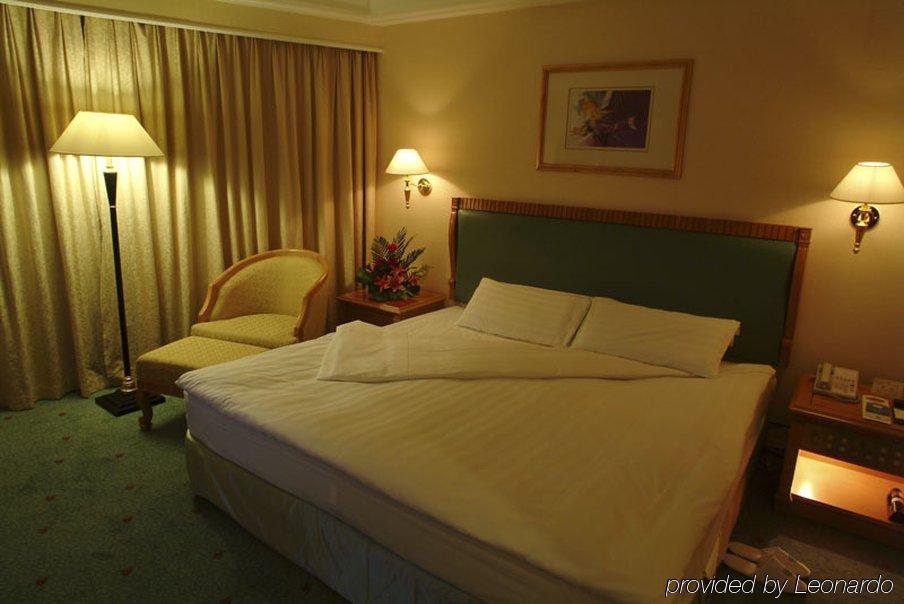 Celebrity International Grand Hotel Пекин Номер фото