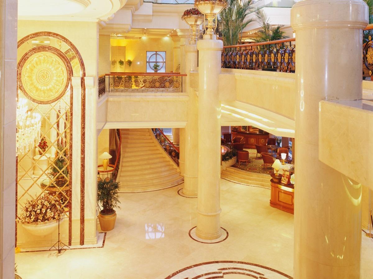 Celebrity International Grand Hotel Пекин Экстерьер фото